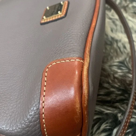 Dooney & Bourke Crossbody Grey/Brown Bag - Picture 13 of 16